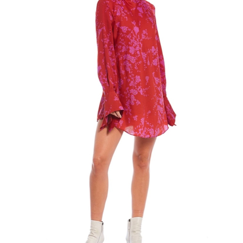 Sweet and sexy Free People Aries mini dress size L